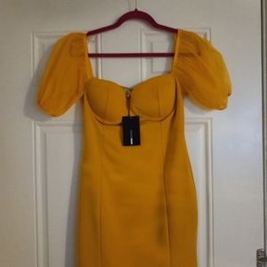 Dress color mustard size L